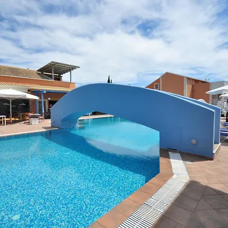 Michelangelo 4* Kassiopi