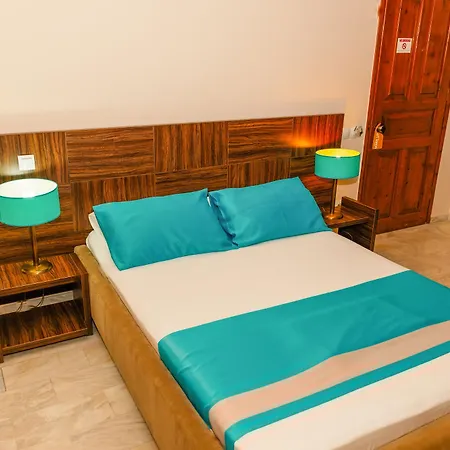 Michelangelo Hotel 4*