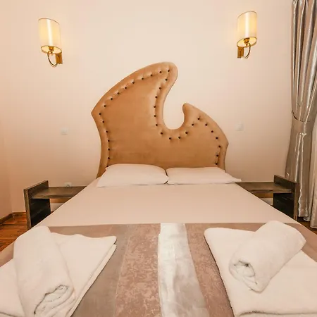 Michelangelo Hotel 4*